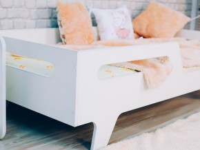 Кровать детская Бэби белая в Муравленко - muravlenko.magazinmebel.ru | фото - изображение 2